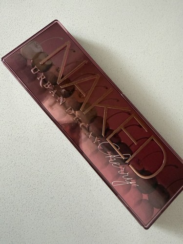 Urban decay naked - naked, cherry