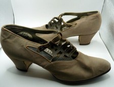 VINTAGE 1920s Dove Grey Suede LEATHER SHOES Buckle Size 8 Womens