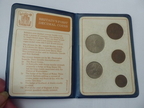 Britains first decimal coins - britains,
