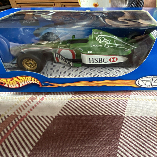 Hot wheels jaguar 2004 24 - wheels,