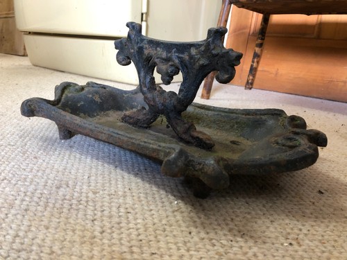 Large victorian ornate cast - victorian,
