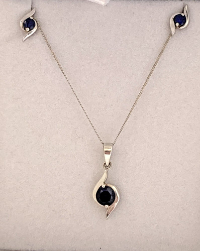 9ct white gold sapphire - 9ct,