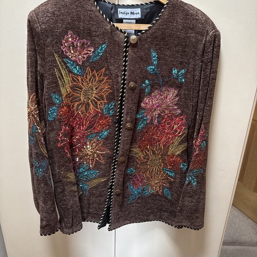 Stunning indigo moon button - stunning, up