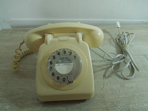 Vintage 1962 gpo cream ivory - 1962, cream/ivory
