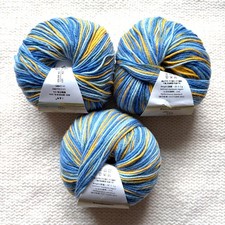 3 balls x 50g Fancy Wool Blend