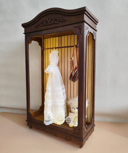 Scale dolls house - 1:6,