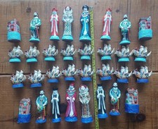 Berkeley Elizabethan Style Spanish Armada painted resin chess set