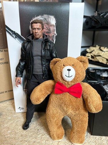 Terminator 800 guardian - t-800,