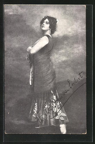 Opera singer elisabeth - opera, van