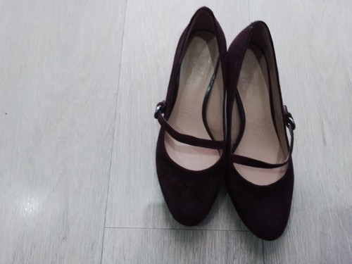 Burgundy suede ķitten - ķitten, heel
