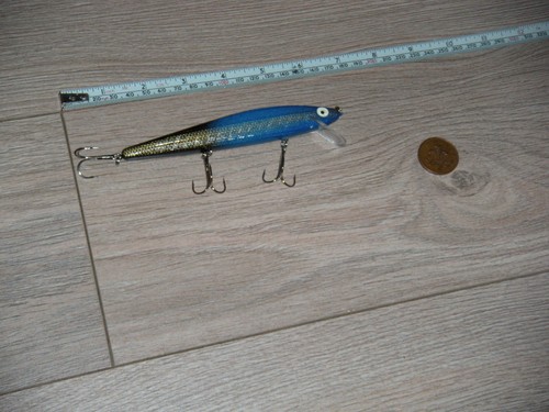 Fishing lure large long - large, 5.5'