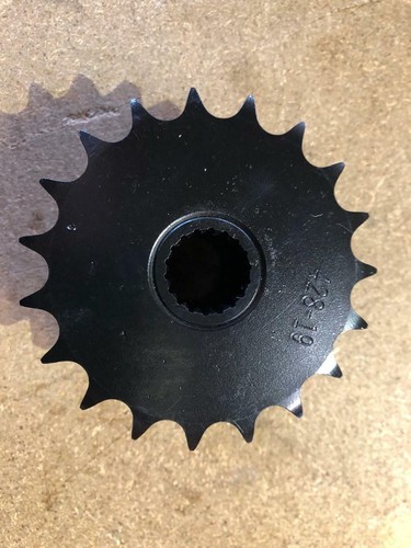 Front sprocket for apache rlx - sprocket,