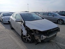 VOLVO V40 GEARBOX  2013 2.0L