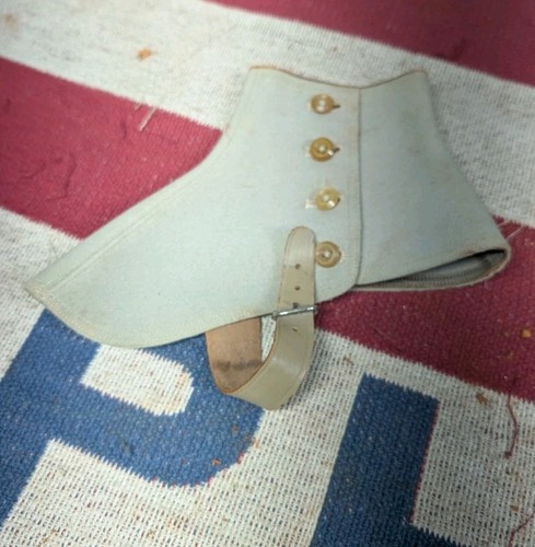 Vintage oakleaf brand - vintage,