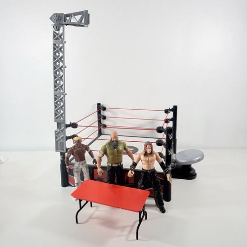 Wwe wrekkin kick - wwe,