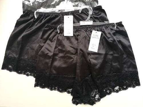 New loving moment black - new,