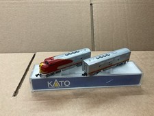 KATO N GAUGE DIESEL LOCOMOTIVES 2X F3A & B UNIT SET SANTE FE WARBONNET NICE !