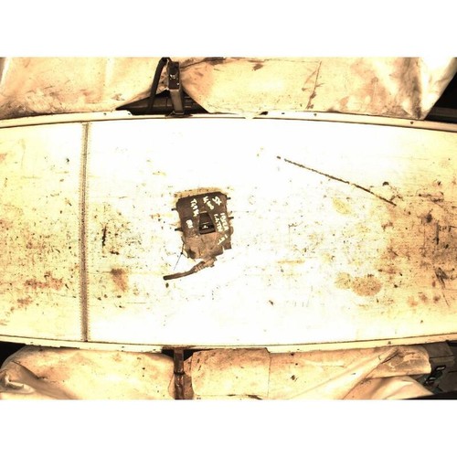 Left front brake caliper seat - front,
