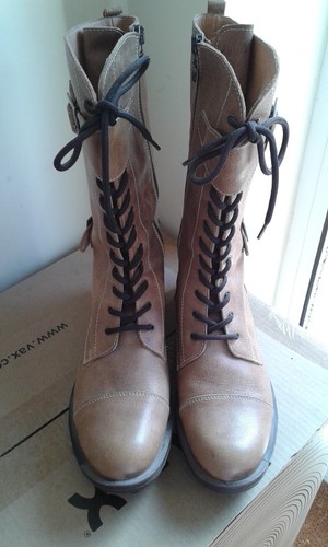 Lumberjack light brown boots - light,
