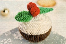 ~ Pull-Out Knitting Pattern For Christmas Pudding Festive Ornament ~