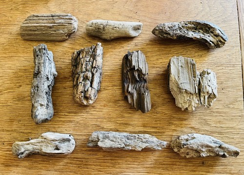 Chunky weathered driftwood - weathered,