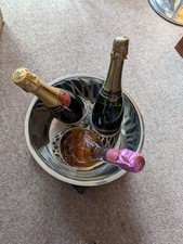 champagne bowl British