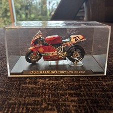 Ducati 996R Troy Bayliss 2001