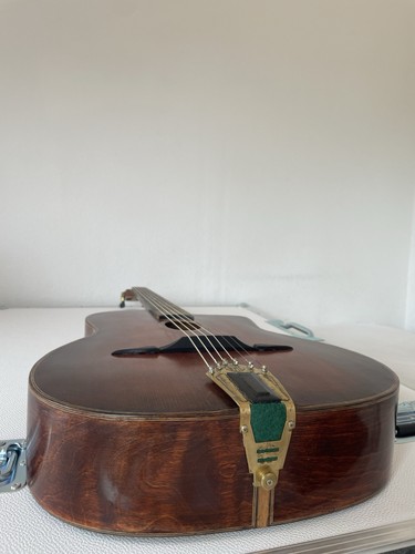 Gypsy jazz guitar - jazz,