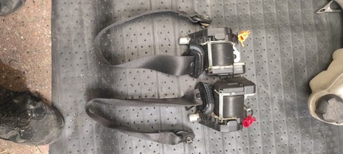 Smart roadster seat belt - roadster,