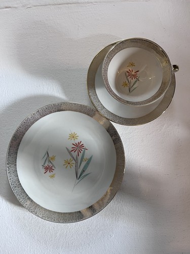 Crockery set vintage - vintage,, one