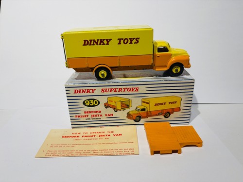 Dinky toys 930 bedford - 930,