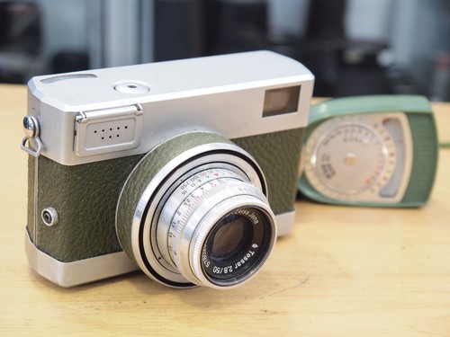 Werra 35mm camera olive - 35mm,