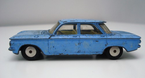 Corgi toys 229 chevrolet - corgi,