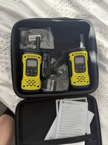 Motorola walkie talkies - motorola,
