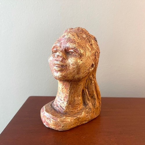 Studio handmade young woman - studio,