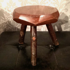 VINTAGE RUSTIC MILKING STOOL