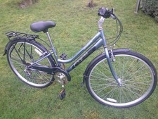 Hybrid town bike Ammaco