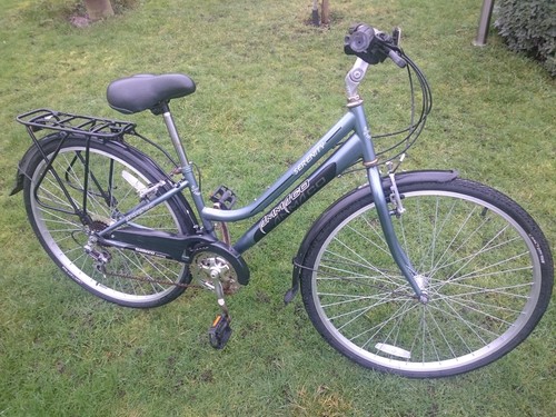 Hybrid town bike ammaco - hybrid,