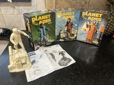 3 - 2000 Aurora Planet of the