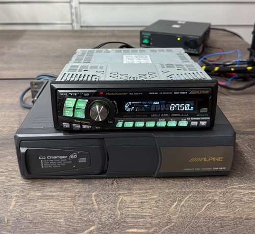 Alpine car stereo radio cd - alpine,