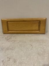 SOLID OAK SQUARE DESIGN