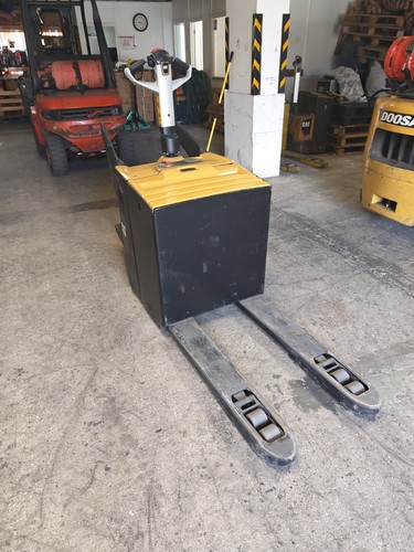 Ride electric pallet truck - electric,