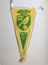 VINTAGE Norwich Football