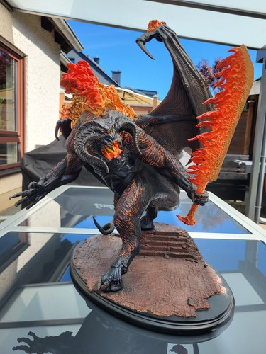 Weta balrog demon shadow - weta,
