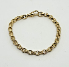 9ct yellow gold plain and