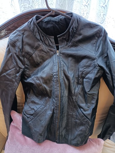 Wallace sacks black - black, real