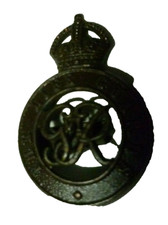 The Life Guards Original Cap Badge KC GVI Bronze maker Marples & Beasley Vintage