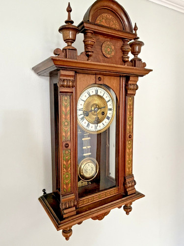 Antique vienna style chiming - style",