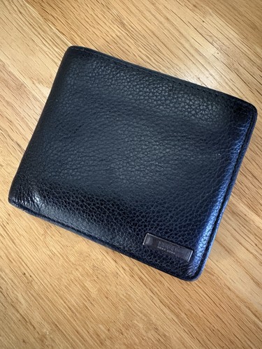 Hugo boss leather bifold - boss,