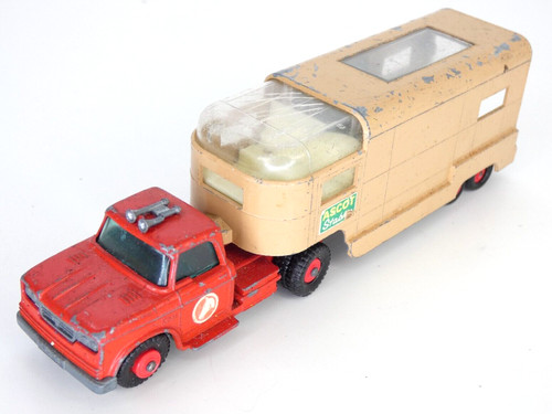 Matchbox articulated horse van - articulated,